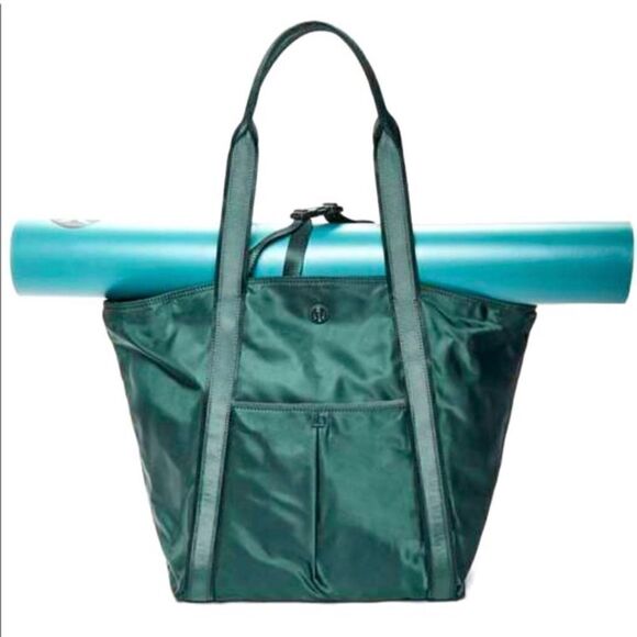 Authentic Lululemom Live Free Tote - Picture 1 of 7